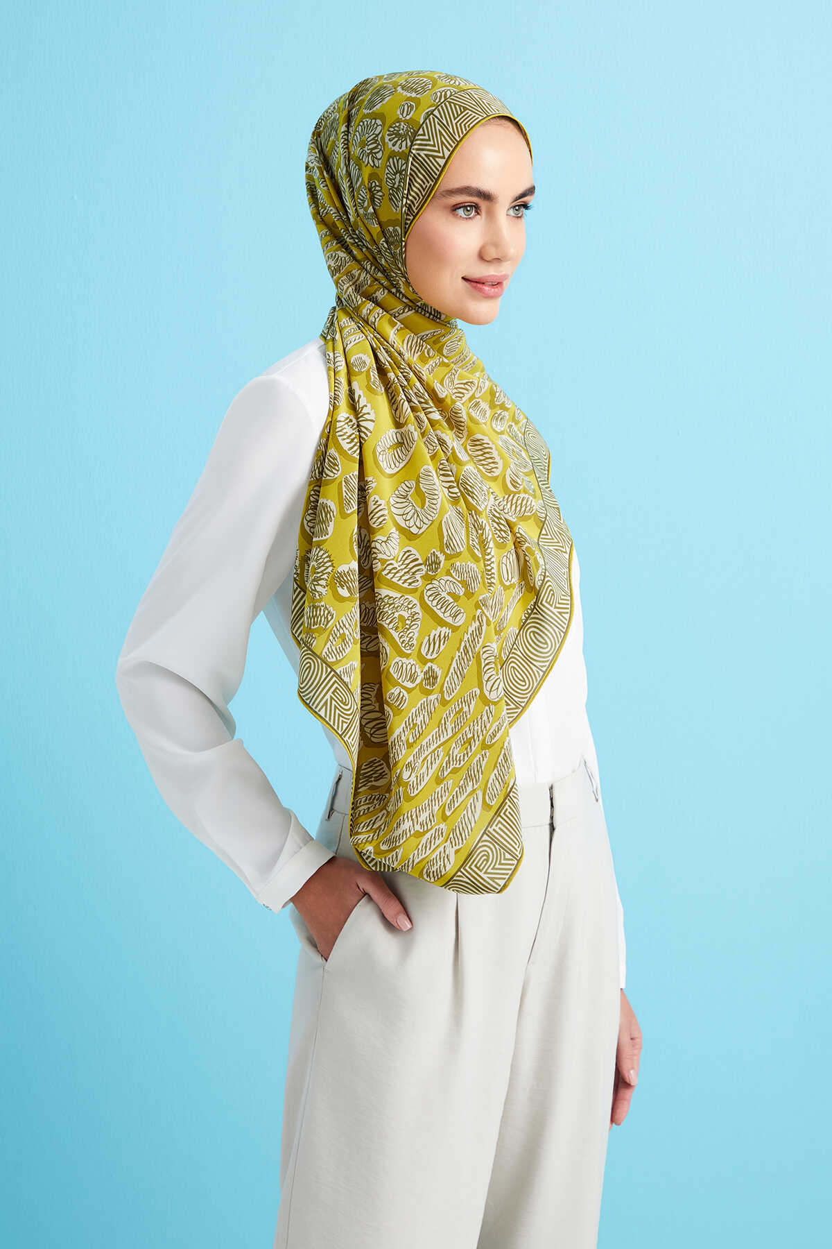 Bordür Leopar Sarı Krep İpek Şal 80x210