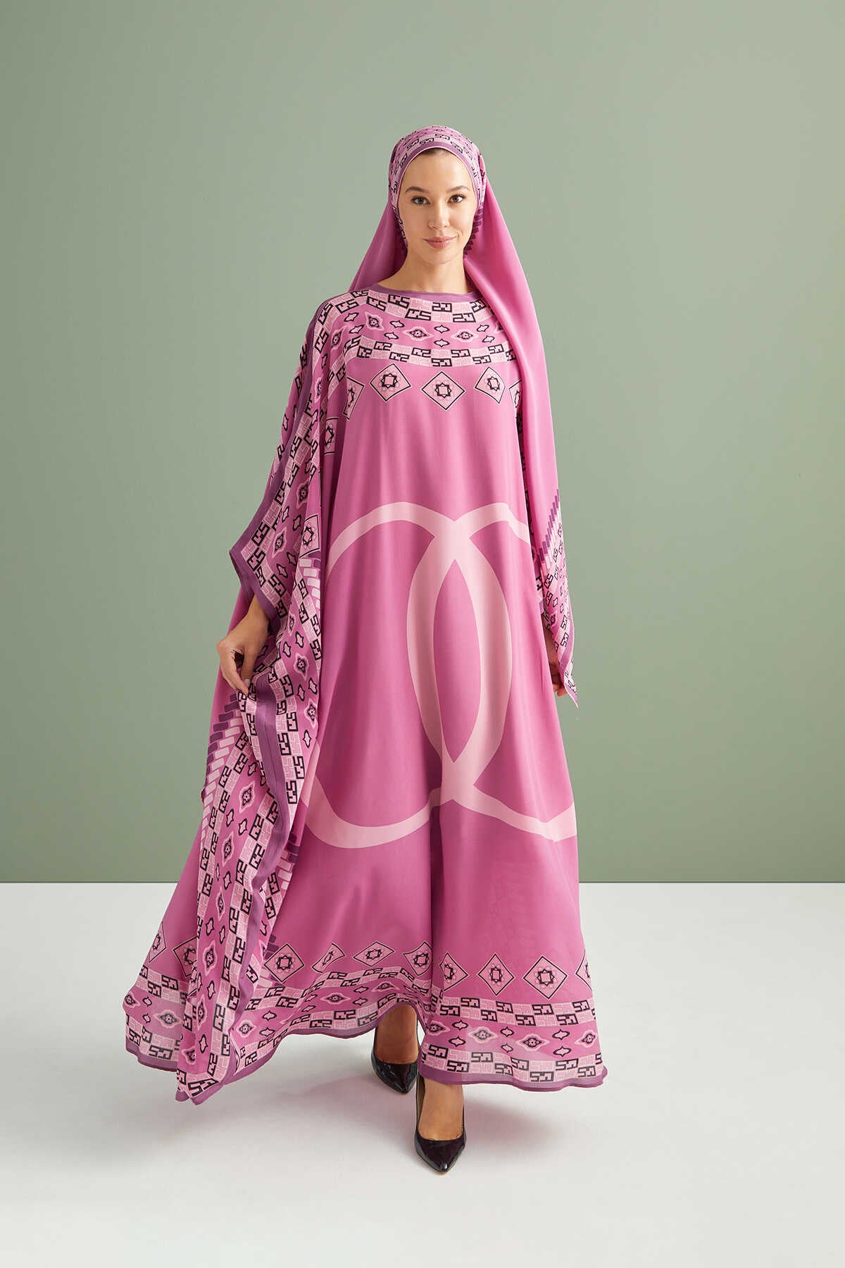 Bordür Noor Lila İpek Kaftan