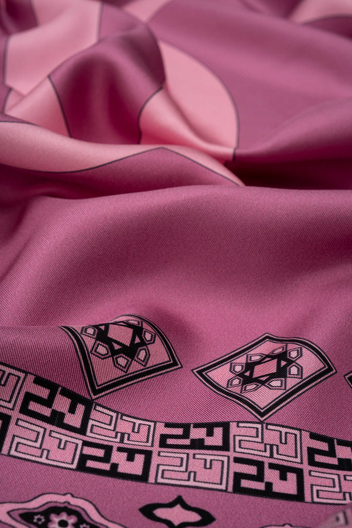 Bordür Noor Pembe Tivil İpek Eşarp 90x90