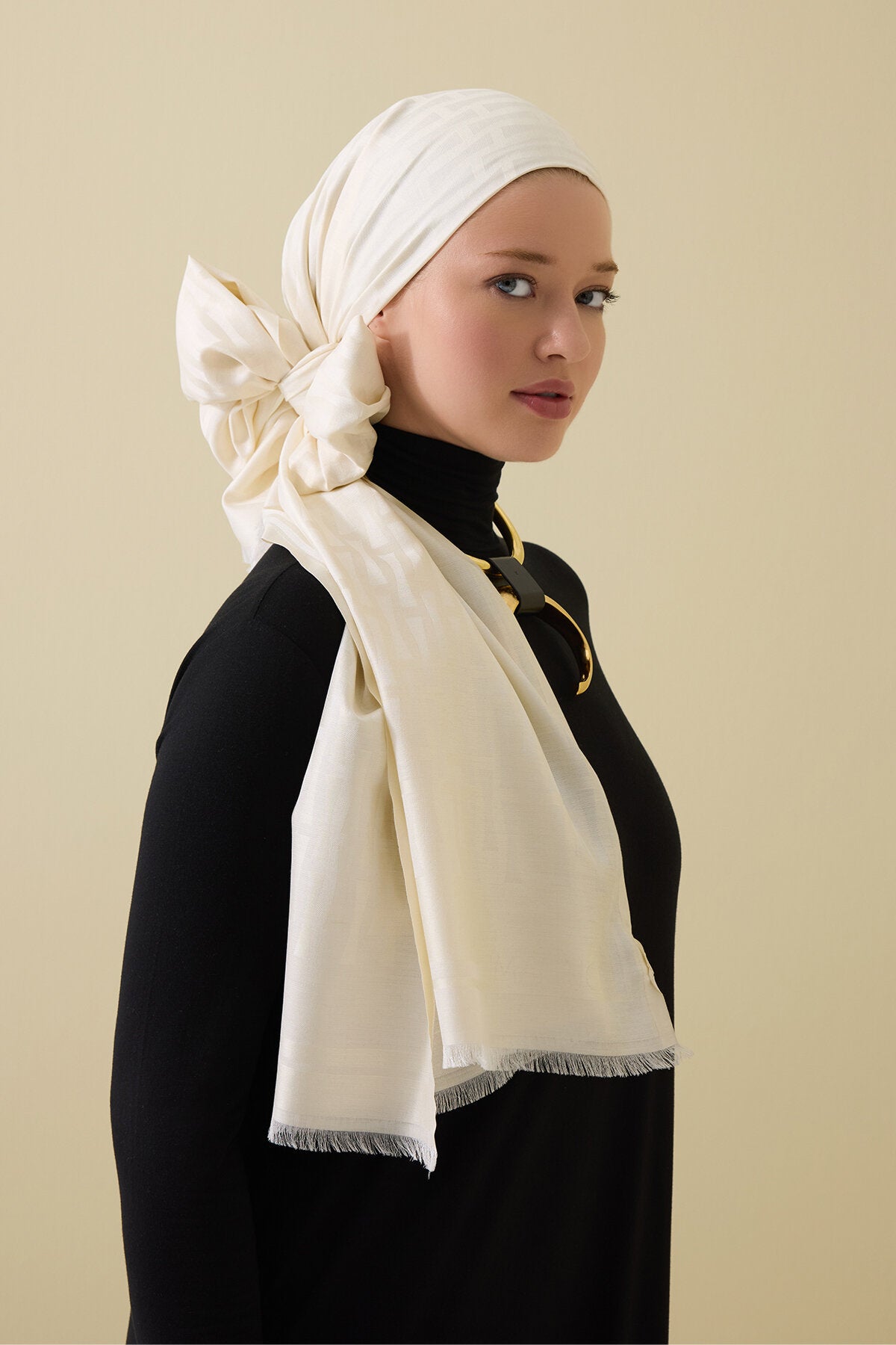 Iman I Krem İpek Şal 70x200