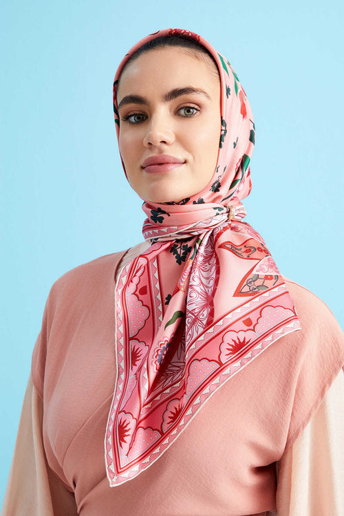 Çadır Çiçeği Pudra-Pembe Çift Taraflı Tivil İpek Eşarp 90x90