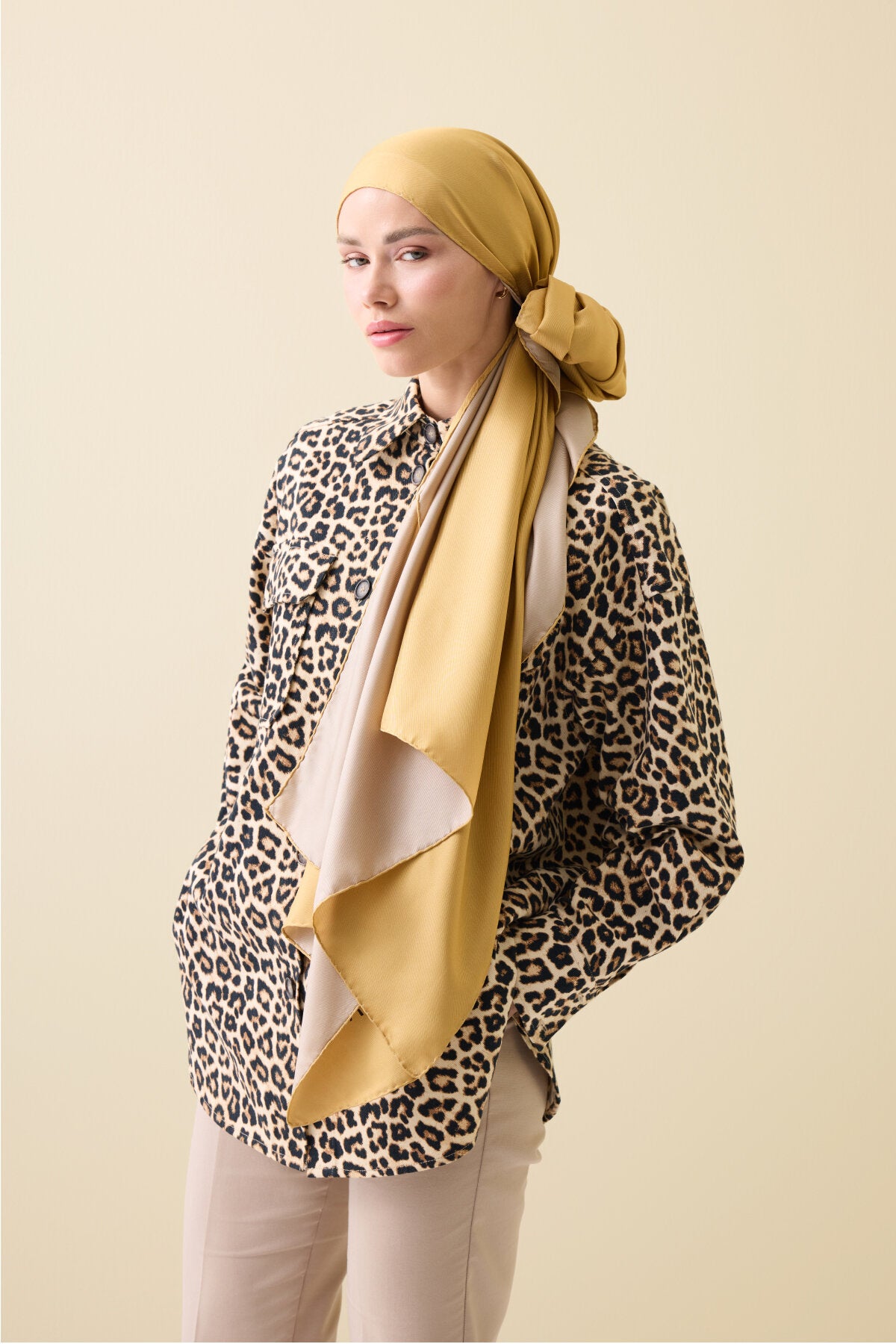 Çift Taraflı Altın Mulberry İpek Şal 70x210