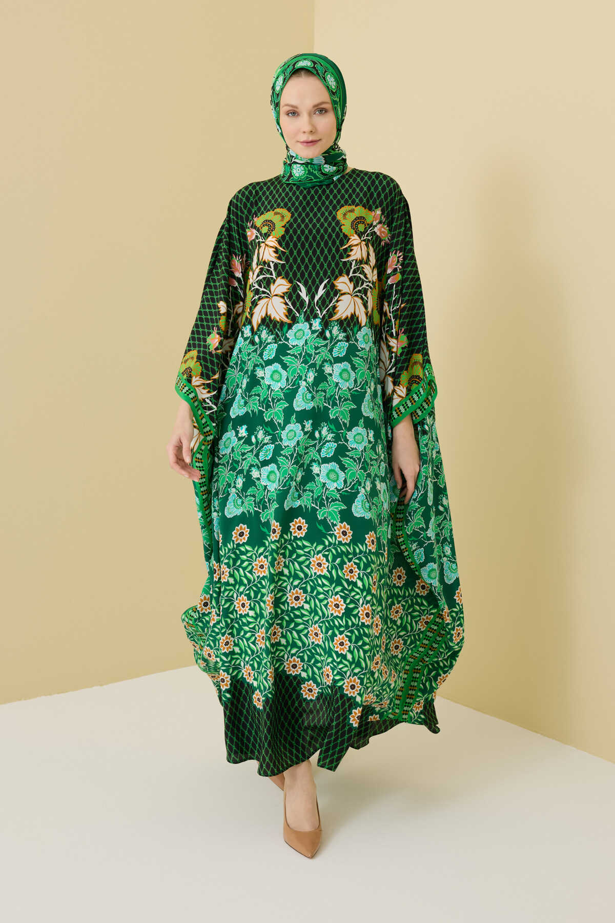 Çit Yeşil İpek Kaftan