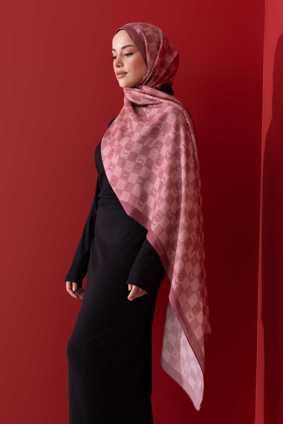 Dama Logo Pembe Floş Viskon Şal 70x210
