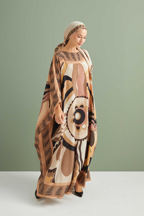 Dans Eden Çiçek Bej Krep İpek Kaftan