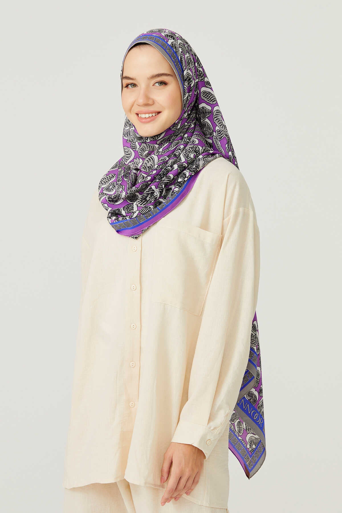 Doğunun Leoparı Fuşya İpek Şal 80x200
