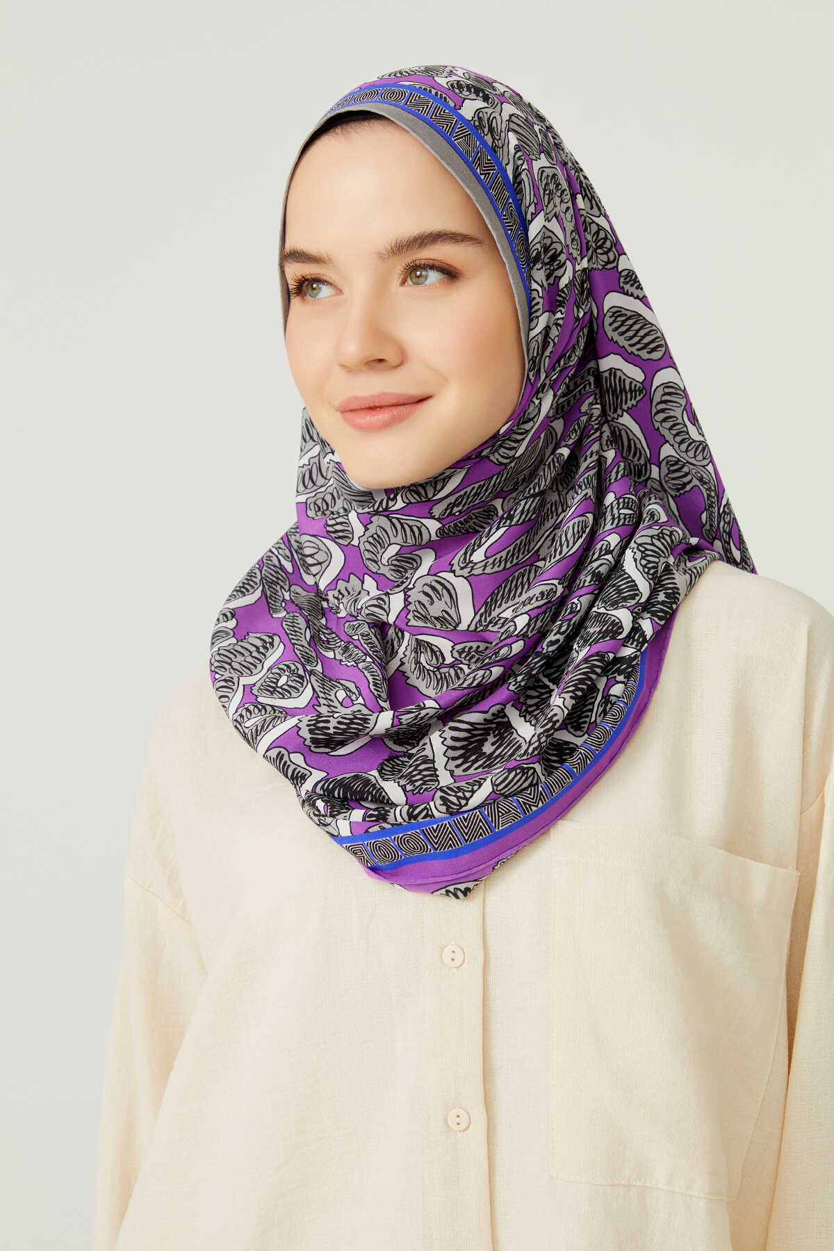 Doğunun Leoparı Fuşya İpek Şal 80x200