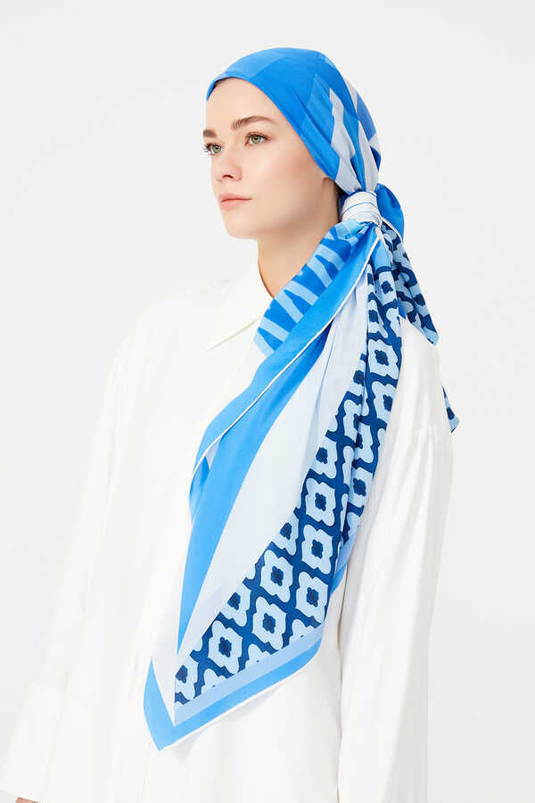 Esen Mavi İpek Eşarp 140x140