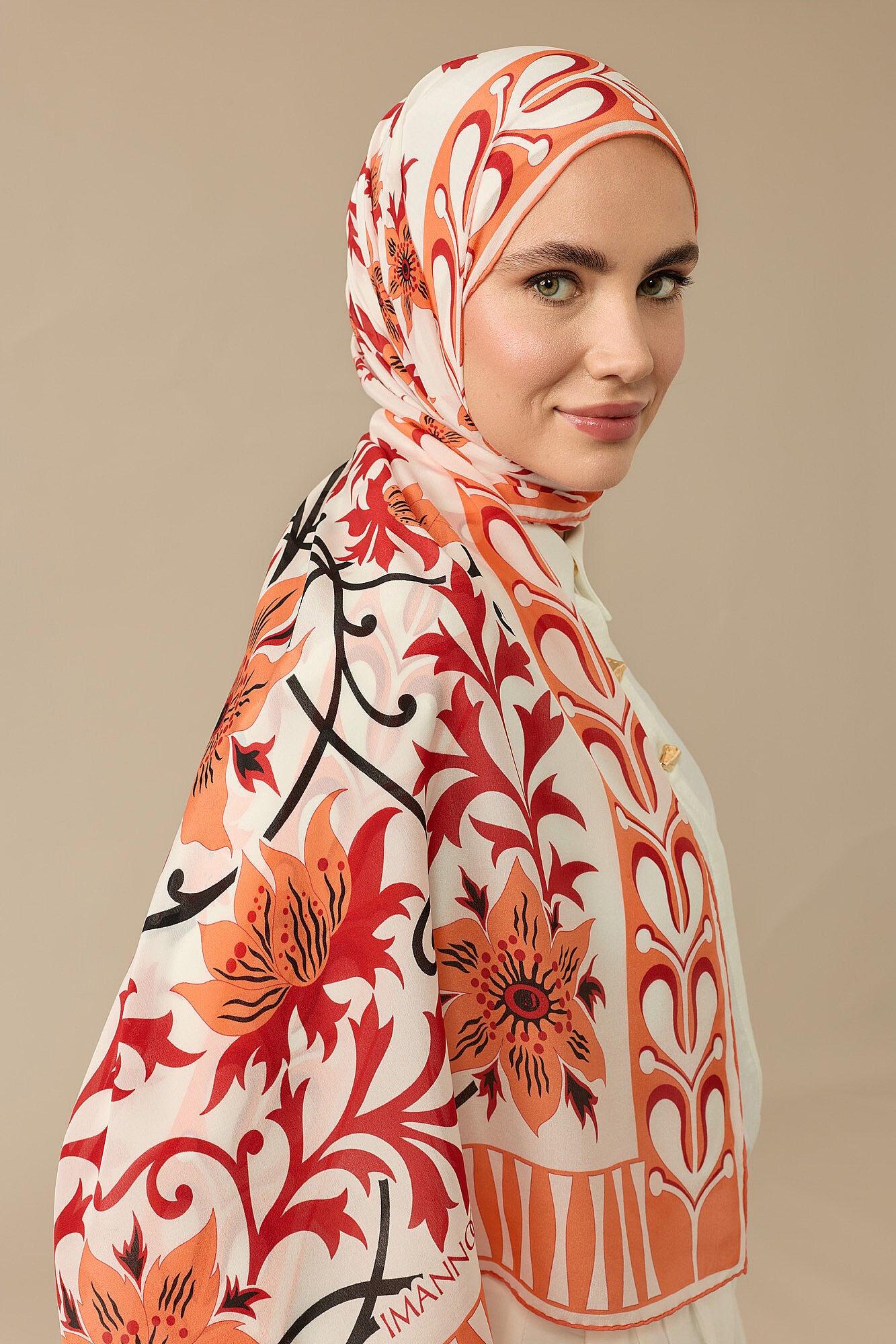 Garp Çiçeği Turuncu Krep İpek Kaftan Şalı 70x210