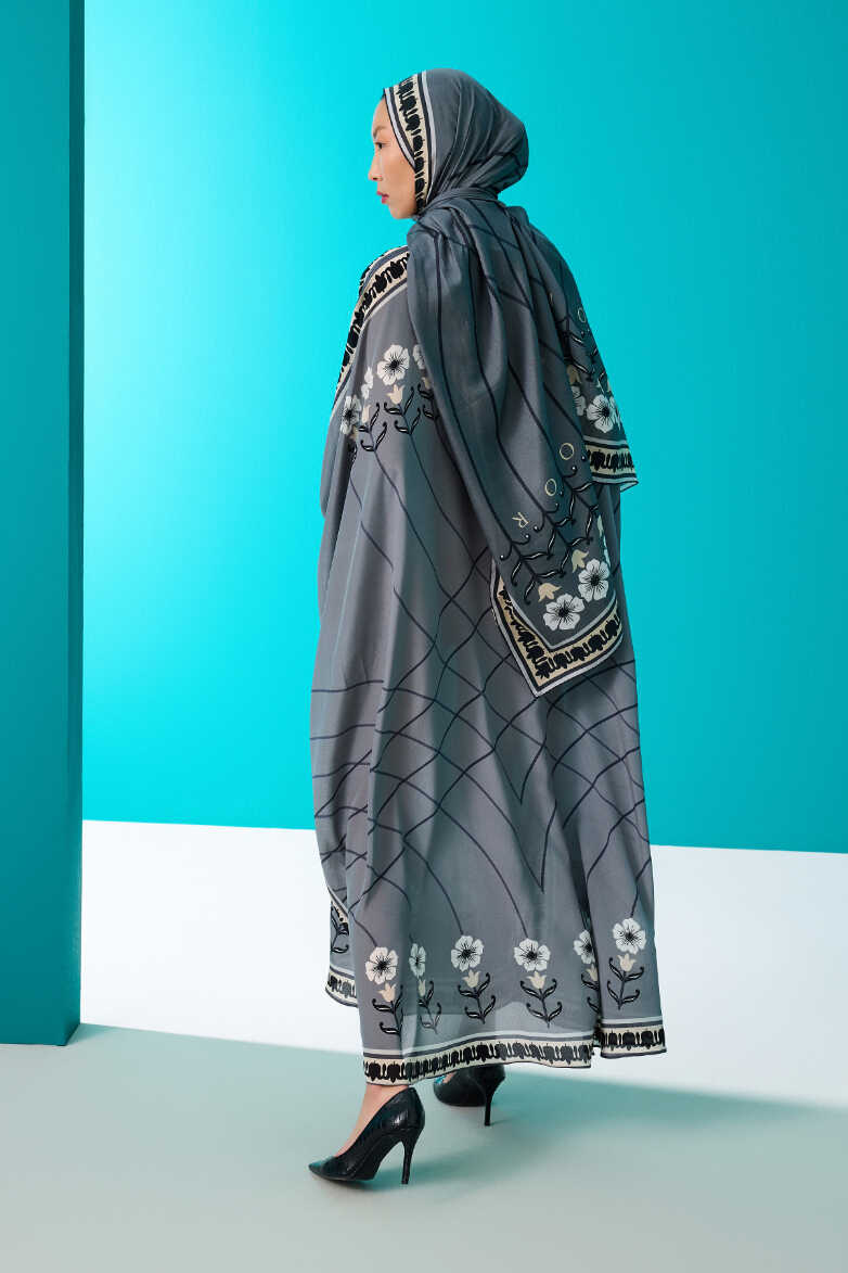 Geçit Gri İpek Kaftan