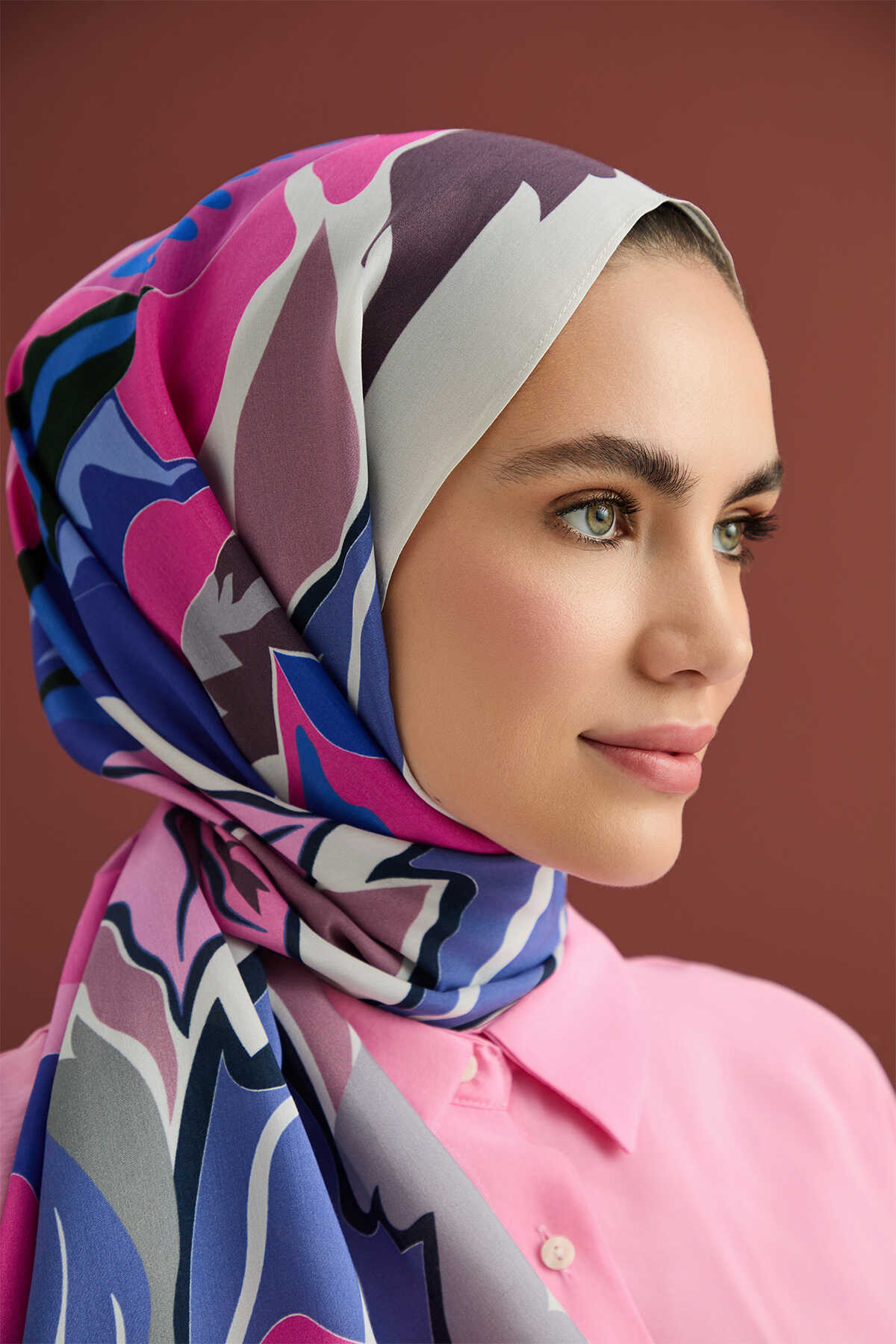 Gülün İsmi Leyla Pembe Floş Viskon Şal 70x200