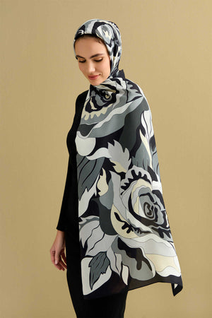 Gülün İsmi Leyla Siyah Floş Viskon Şal 70x200