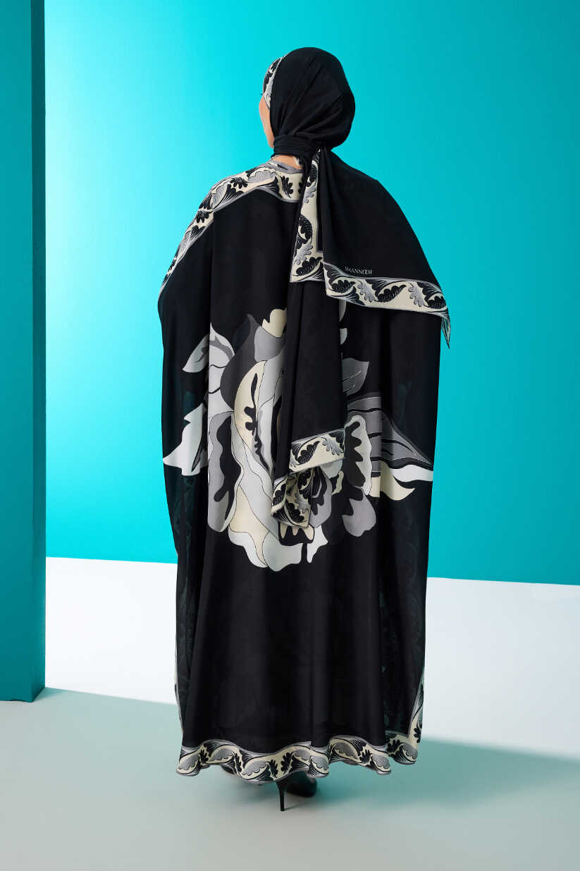 Gülün İsmi Leyla Siyah İpek Abaya