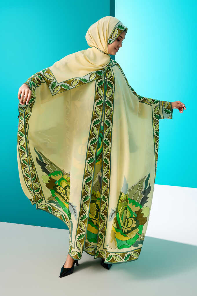 Gülün İsmi Leyla Yeşil İpek Abaya