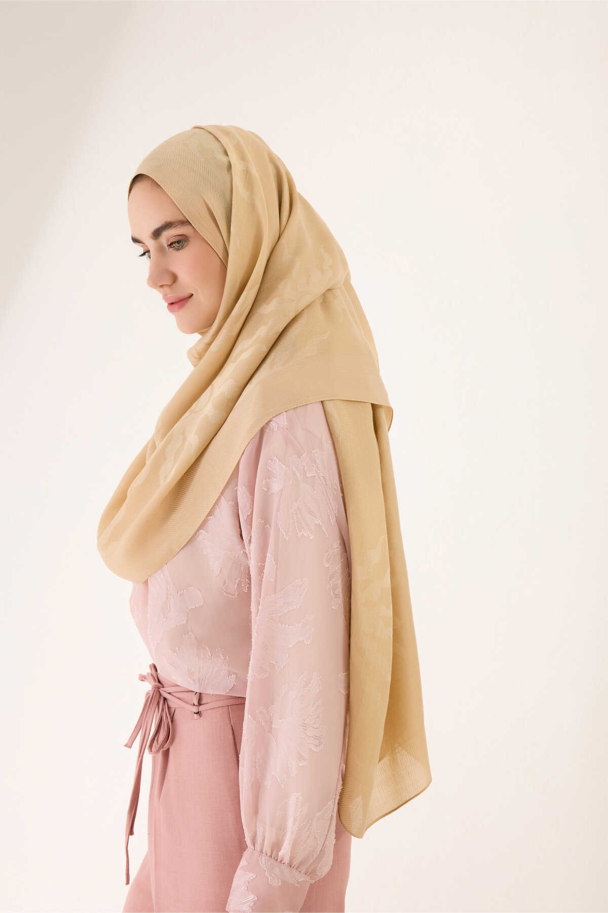 Güneş Doğarken Açık Bej Ferah Tencel Şal 70x200