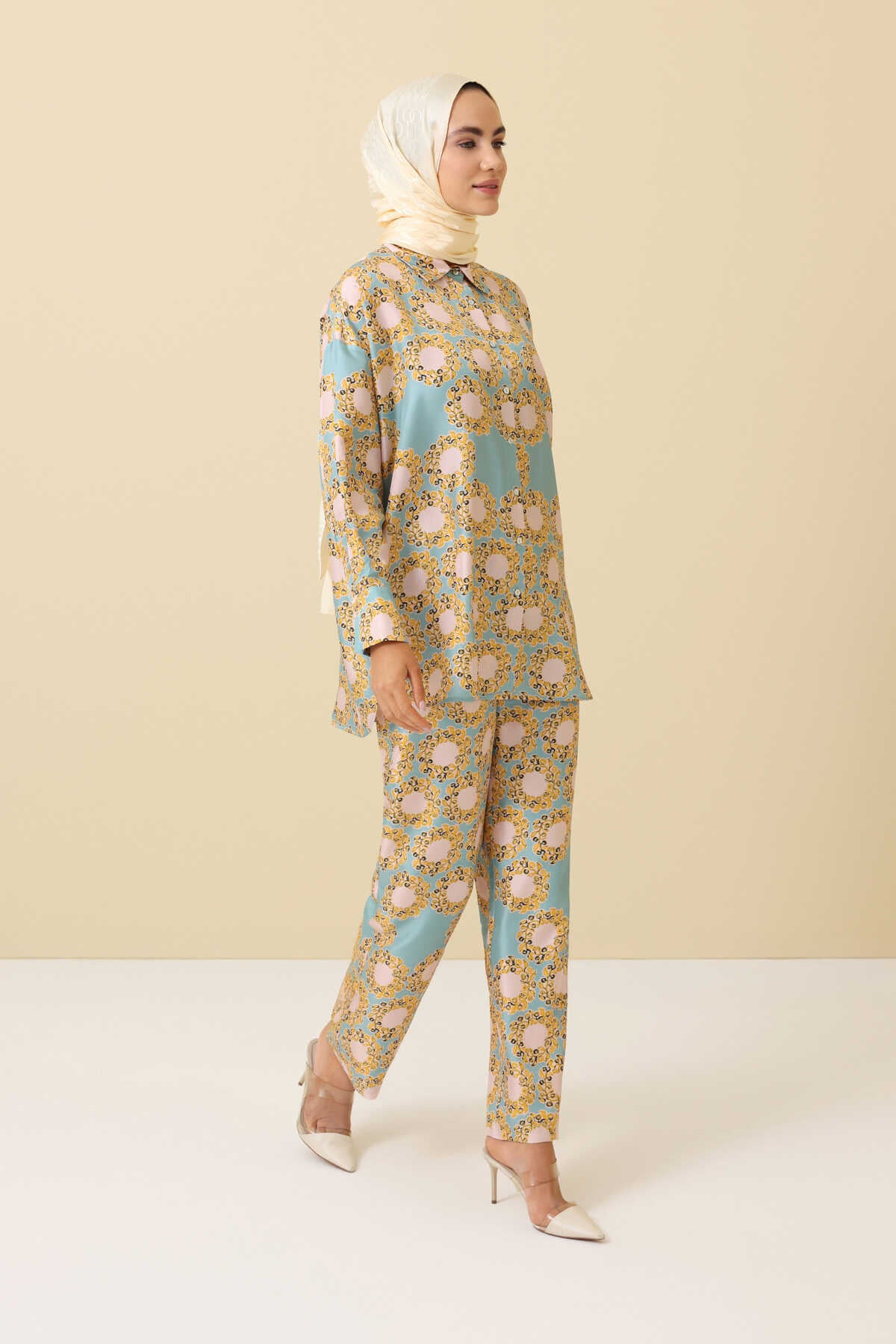 Halkalar Mavi Krep İpek Pijama Gömlek