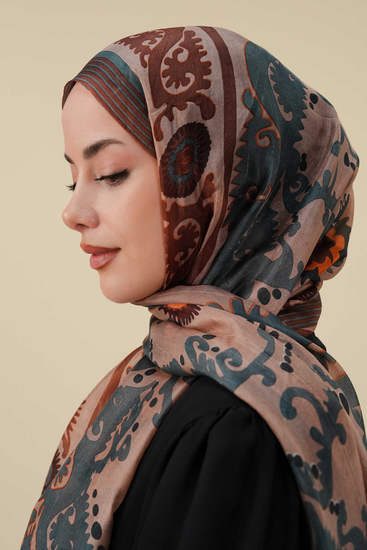 Hayat Karamel İpek Vual Şal 70x200