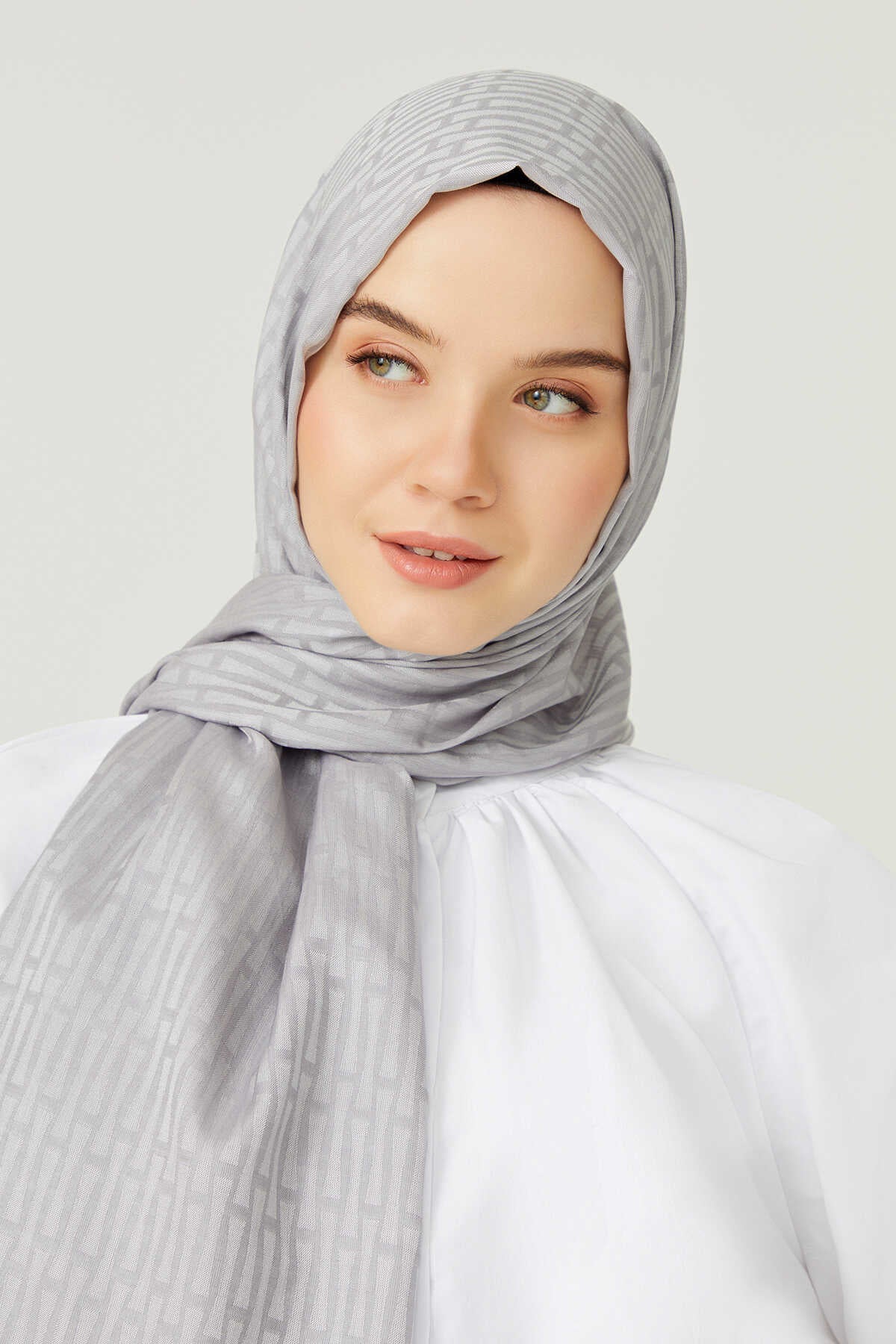 Iman I Gri Pamuk İpek Şal 80x200