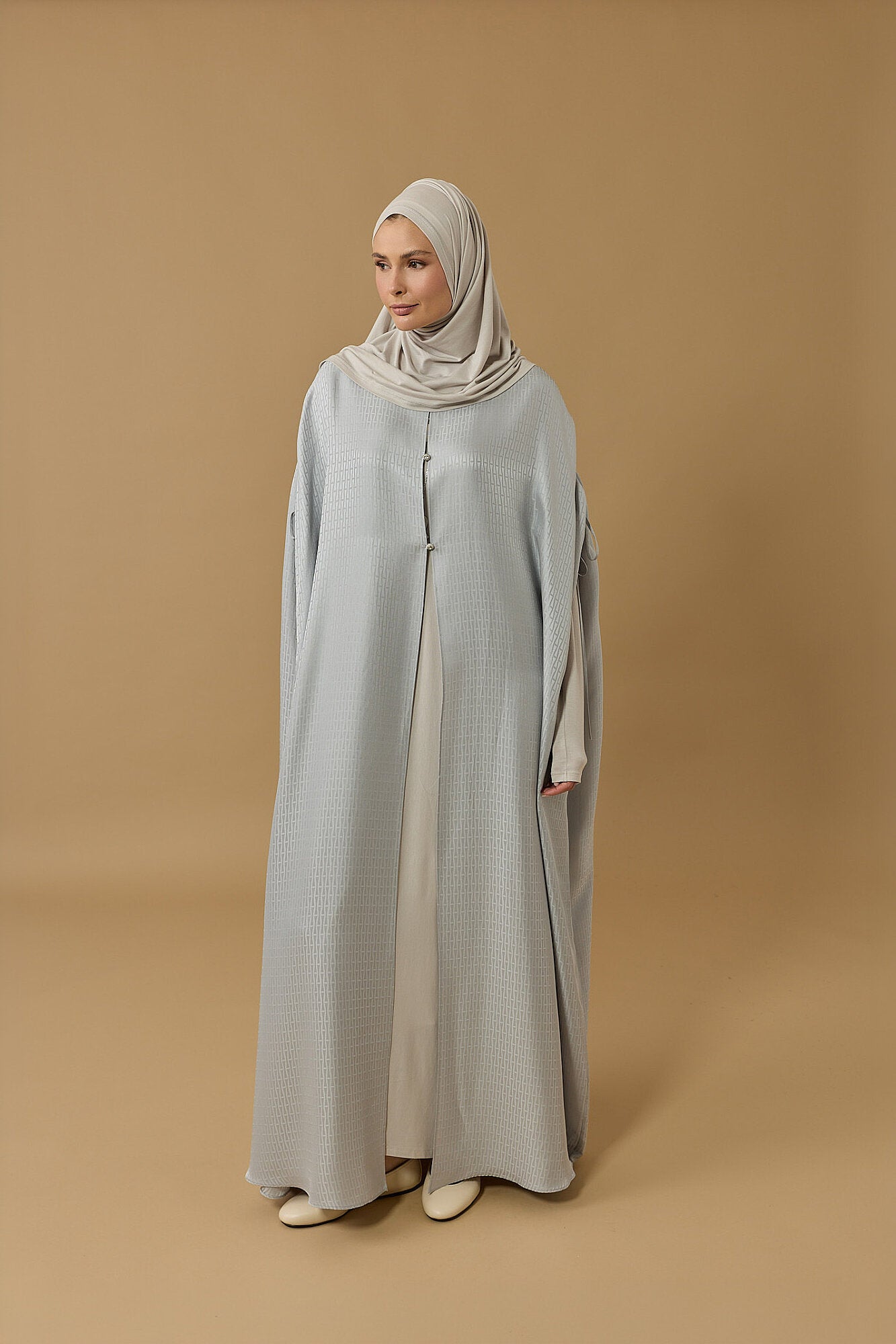 İman I Gümüş İpek Abaya