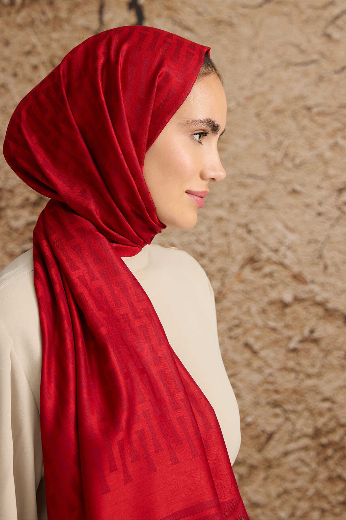 Iman I Kırmızı İpek Şal 70x200