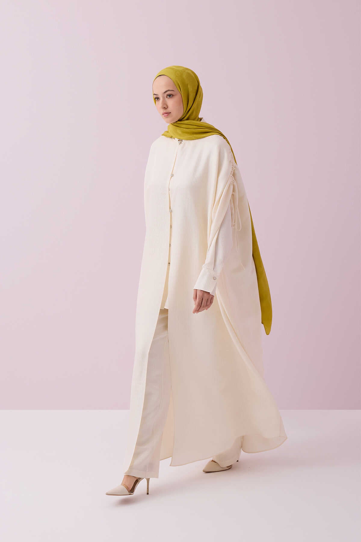 İman I Krem İpek Abaya