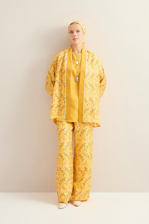 İmannoor Çiçeği Sarı Tivil İpek Kısa Kimono