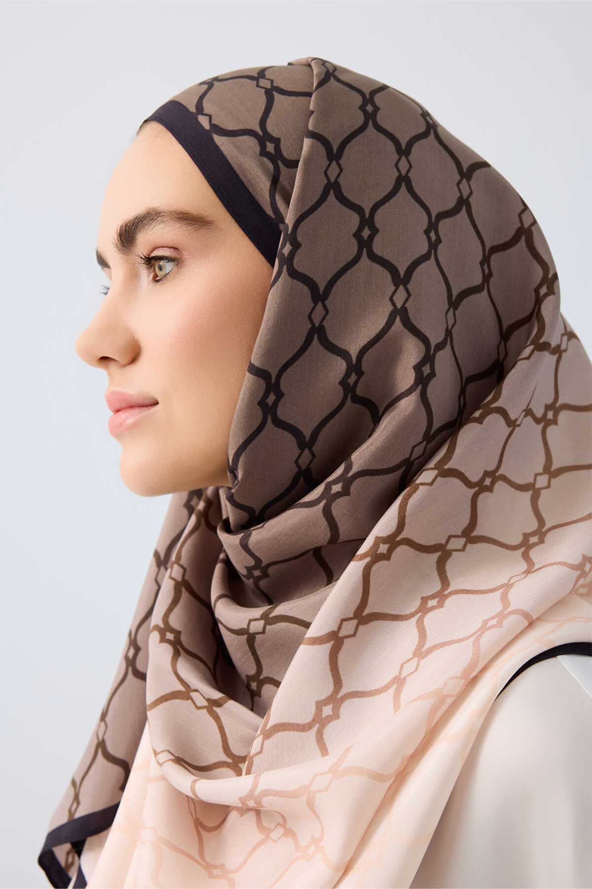 Kafes Degrade Krem Floş Viskon Şal 70x210