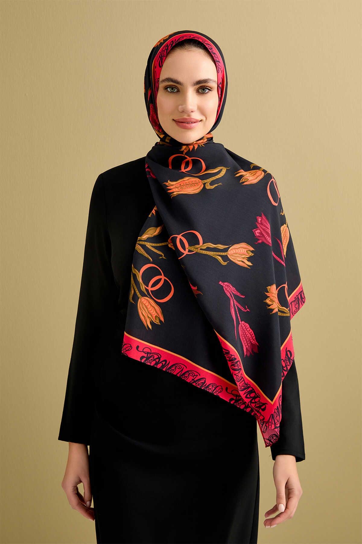 Lale Noor Siyah Floş Viskon Şal 70x200