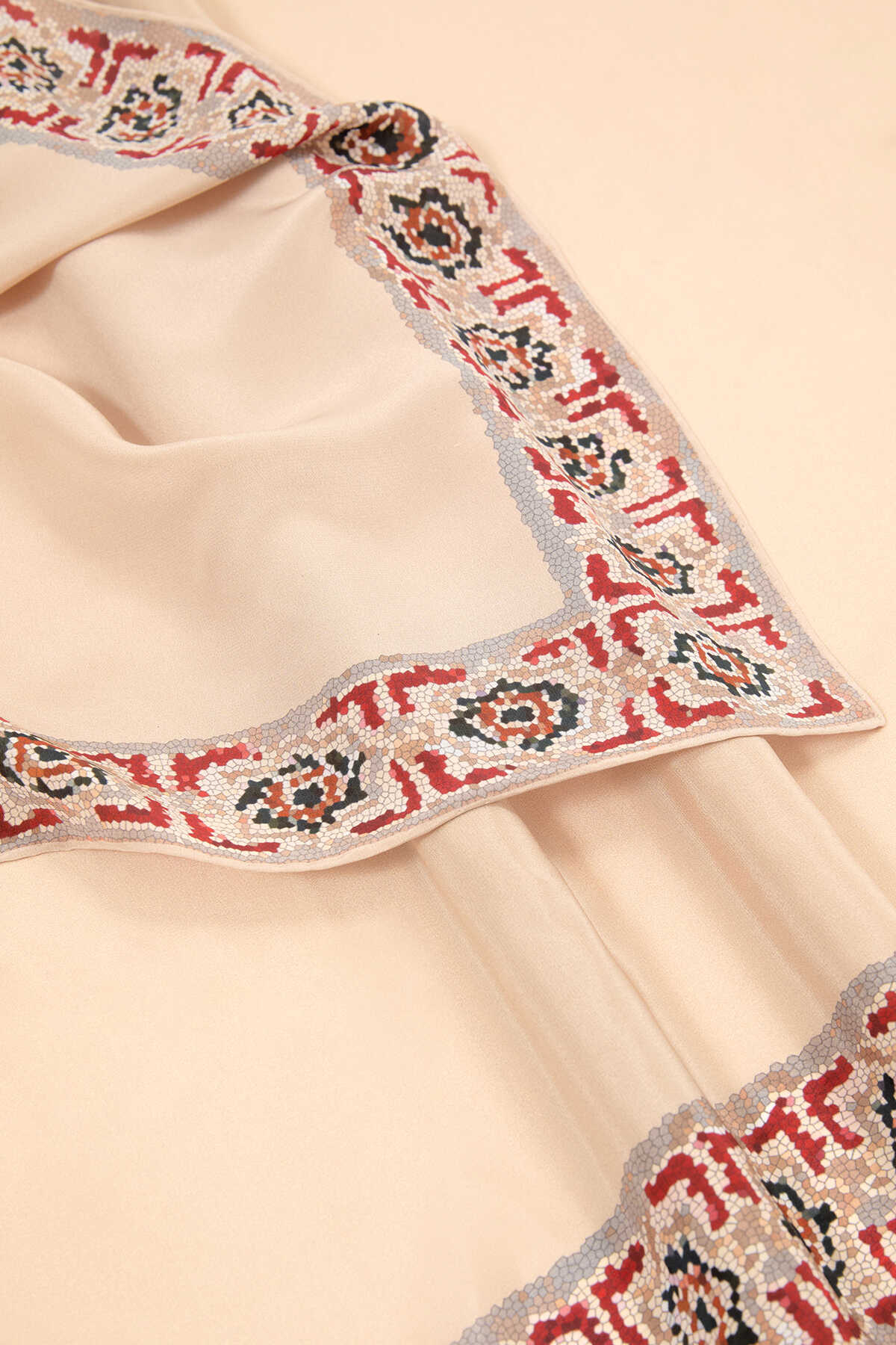 Mini Mozaik Krem Krep İpek Şal 80x210