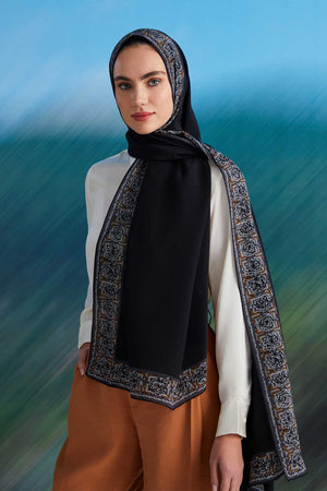 Mini Mozaik Siyah-Altın Krep İpek Şal 80x210