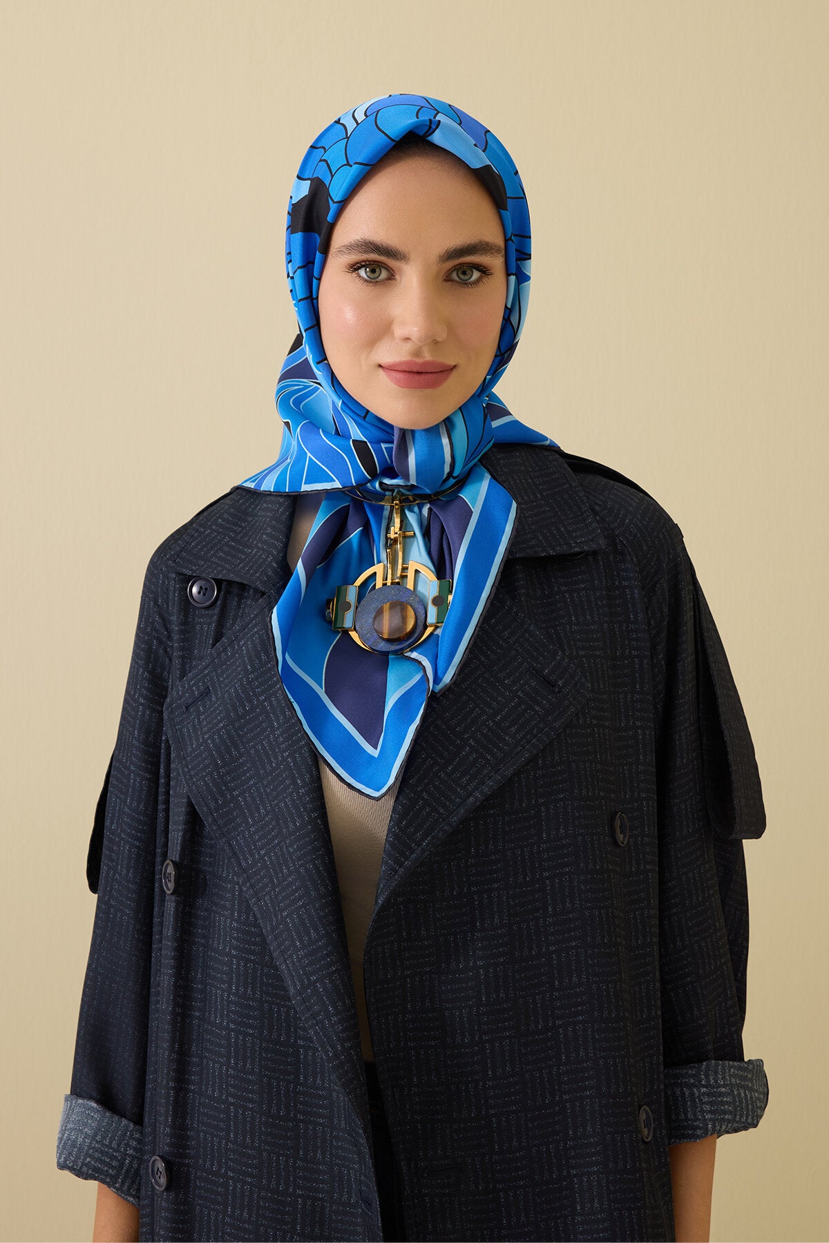 Neşe Lacivert Tivil İpek Eşarp 90x90