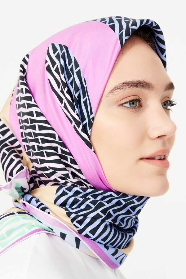 Noor Logo Pembe Tivil İpek Eşarp 90x90