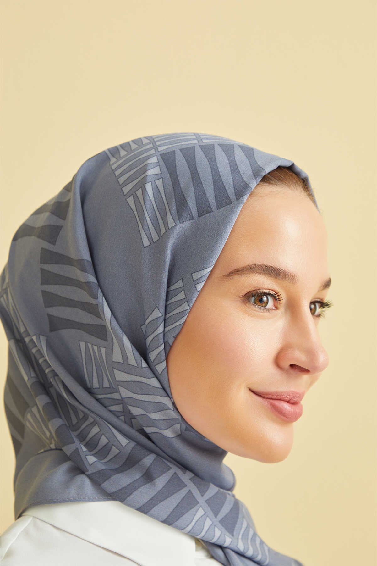 Piyano Gri Floş Viskon Şal 70x200