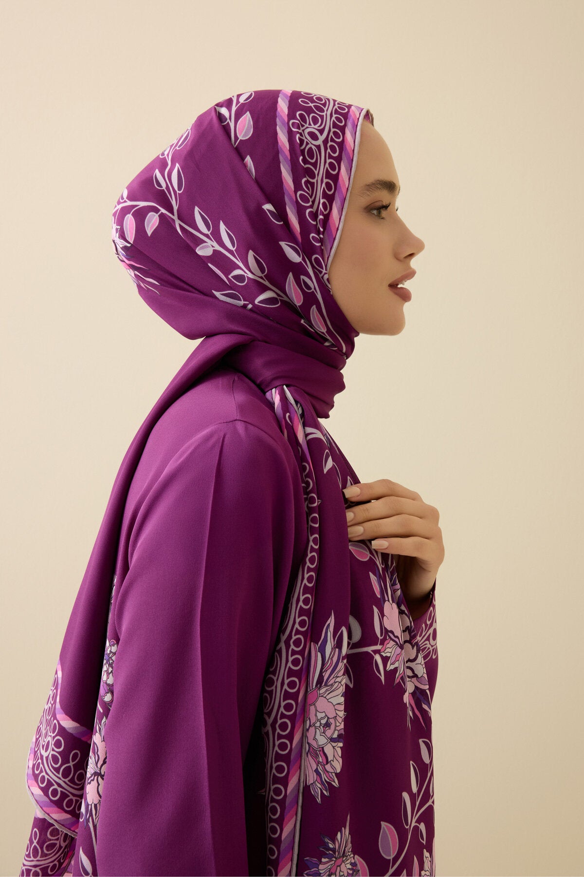 Şakayık Mürdüm Krep İpek Abaya Şalı 70x210