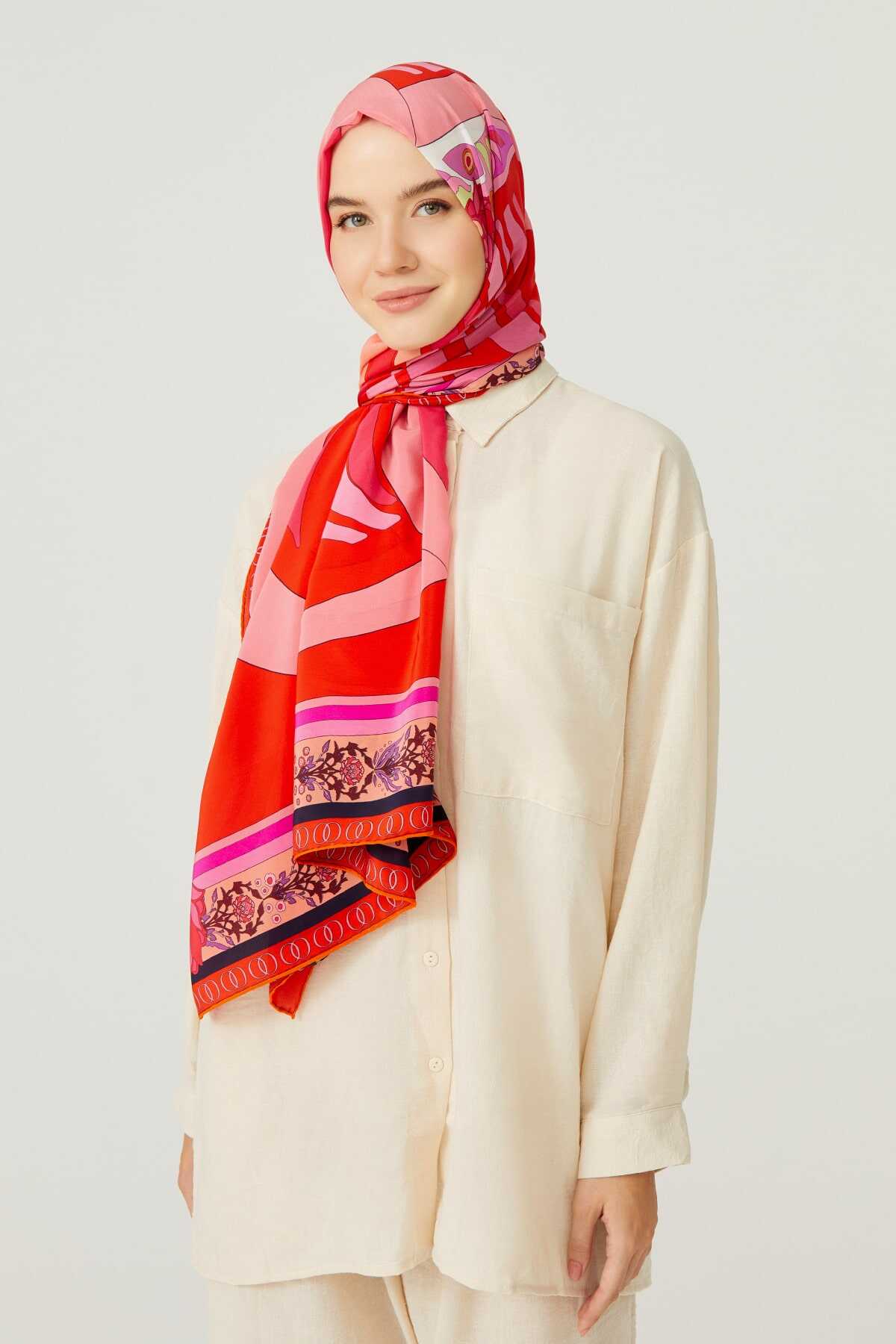 Su Püskülü Kırmızı İpek Eşarp 140x140