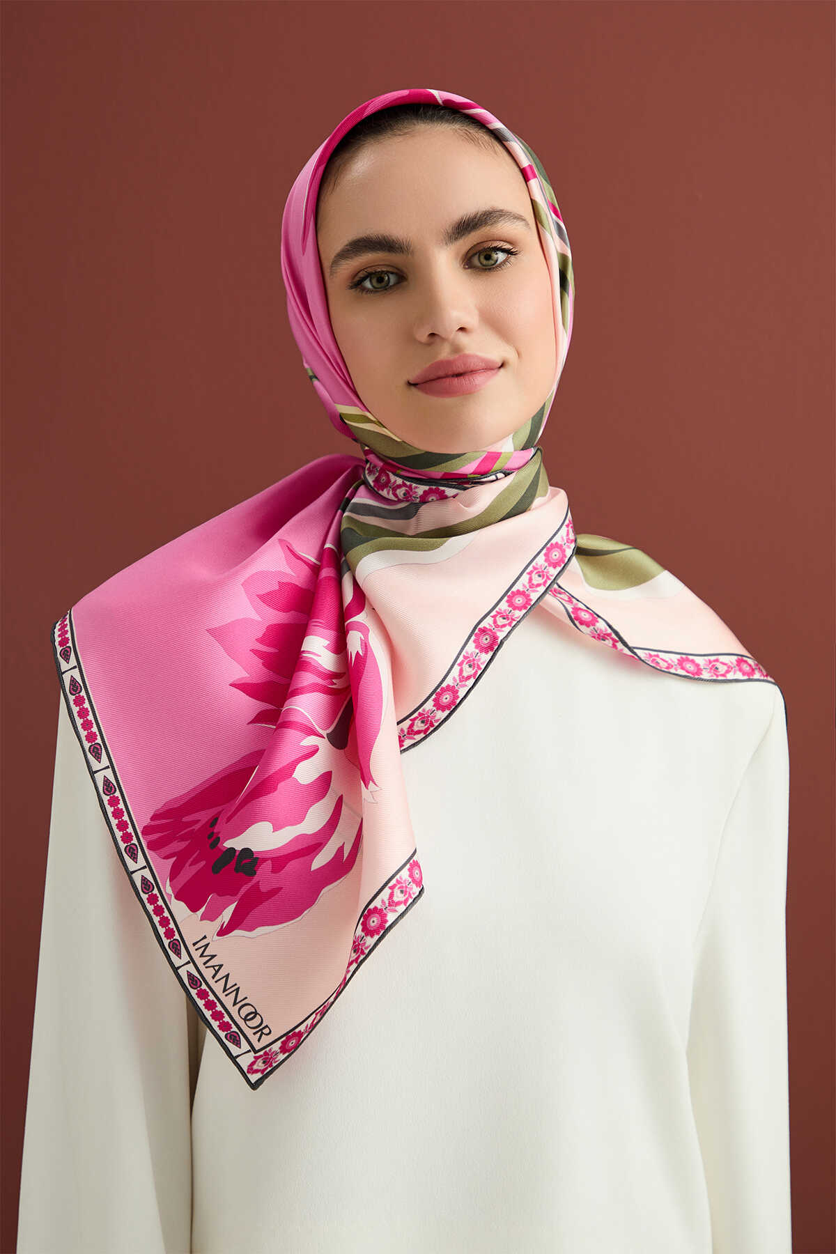 Ters Lale Pembe Tivil İpek Eşarp 90x90