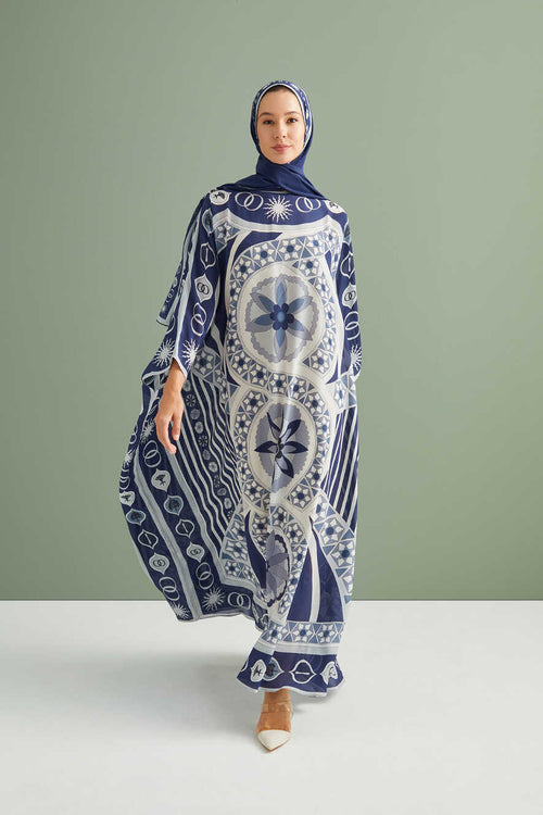 Üç Papatya Lacivert İpek Kaftan
